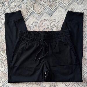 Mondetta Travel Joggers